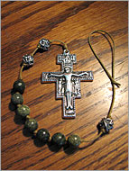 A2J - Anglican - round Russian jade beads