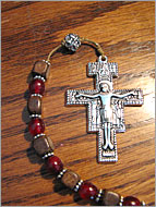 H5 - Brown Cubed and Red Round Horn Beads