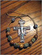 JW1 - Green cubed jade and round wooden Beads w/spacers